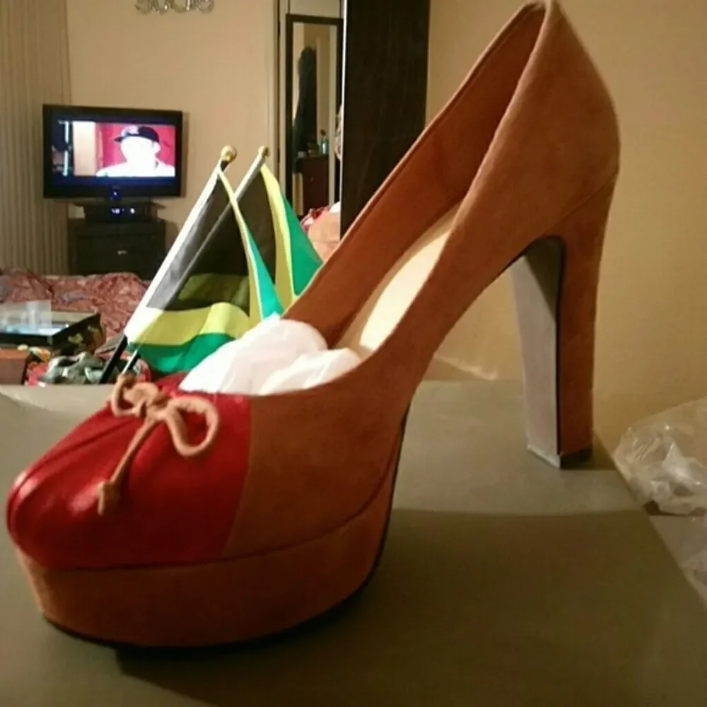Levity Orange& Cognac heels